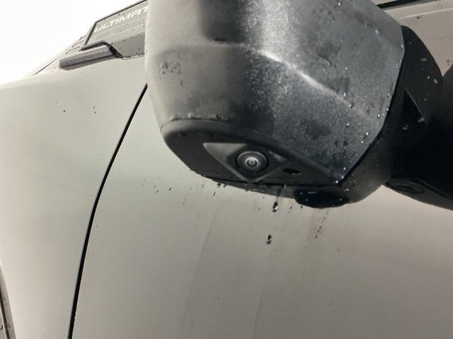 Used 2024 GMC Sierra 3500 Denali Ultimate image 11