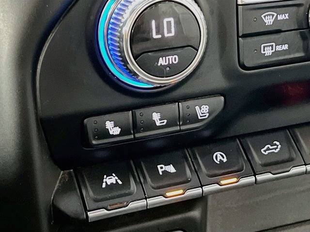Used 2021 GMC Sierra 1500 SLT w/ SLT Premium Plus Package AWD/4WD image 22