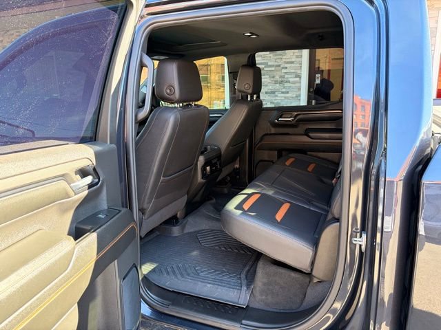 Used 2024 GMC Sierra 1500 AT4 w/ Technology Package AWD/4WD image 16