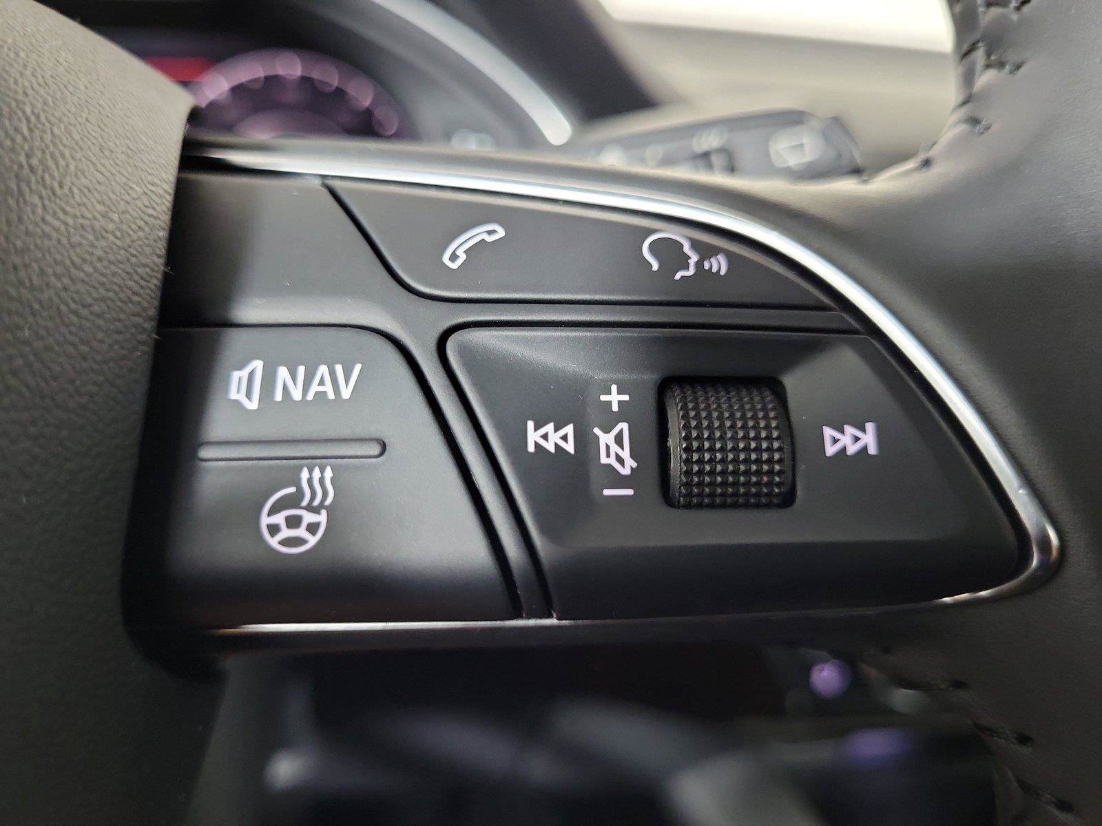 Used 2018 Audi Q7 2.0T Premium Plus AWD/4WD image 27