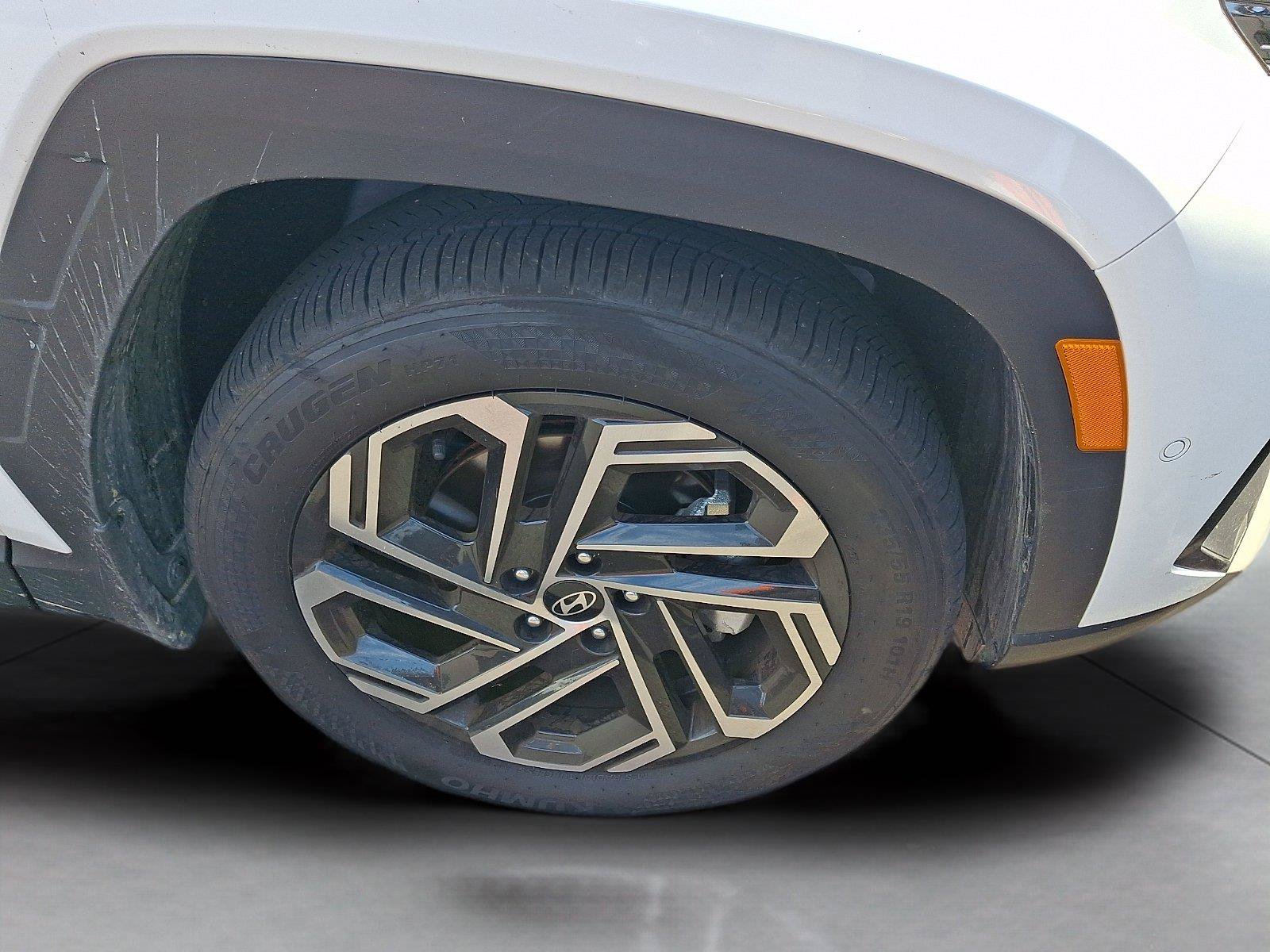 Used 2026 Hyundai Tucson Limited FWD image 5