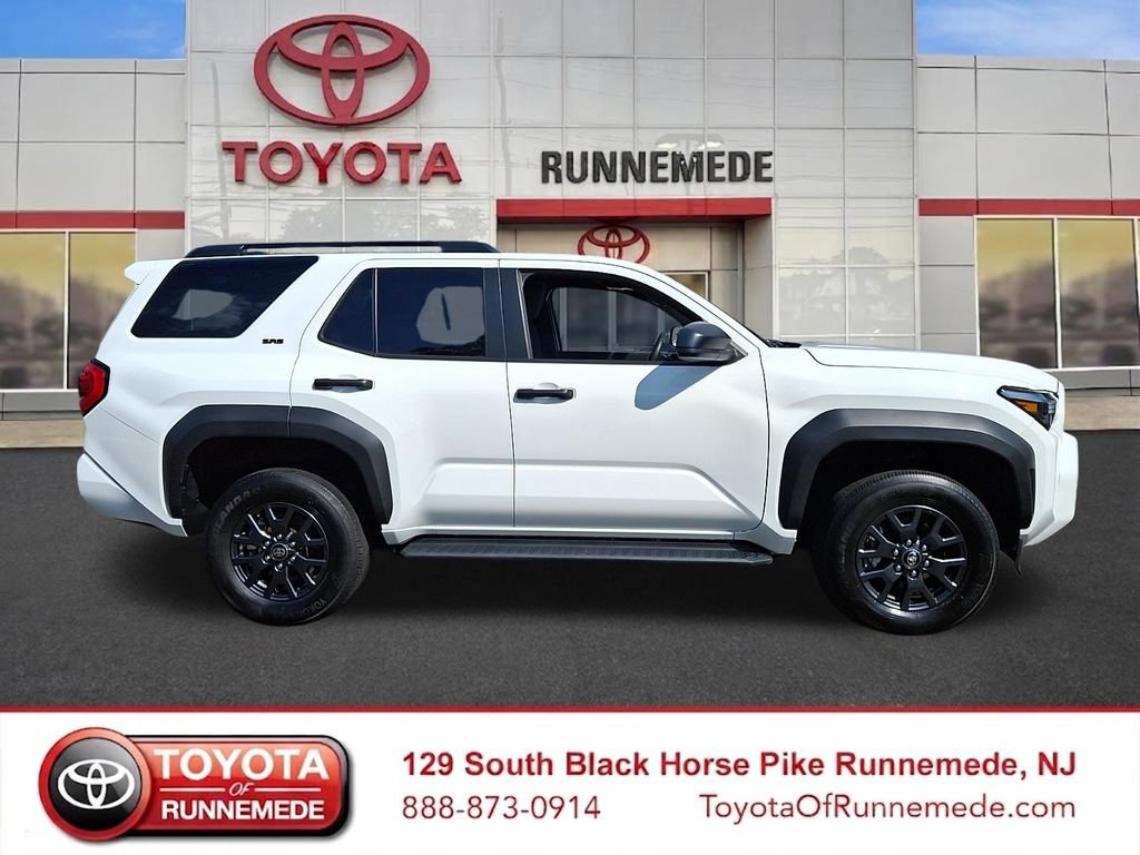 Certified 2025 Toyota 4Runner SR5 AWD/4WD image 7