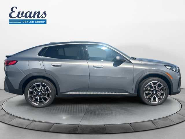 New 2025 BMW X2 xDrive28i w/ Technology Package AWD/4WD image 8
