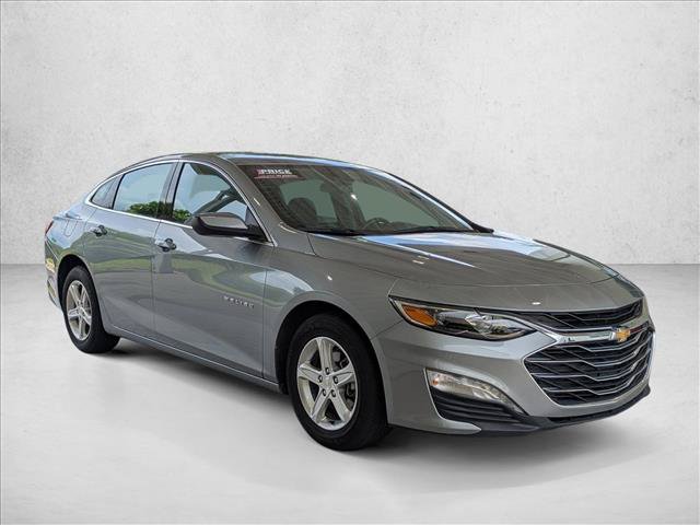 Used 2024 Chevrolet Malibu LT FWD image 3