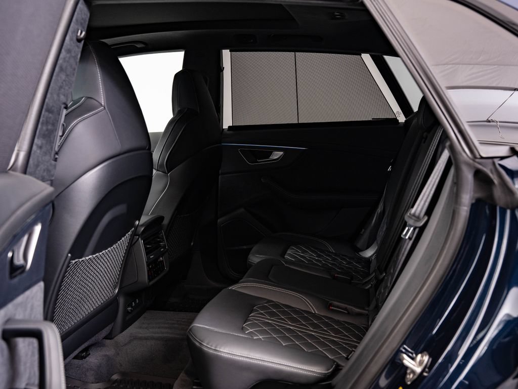New 2026 Audi SQ8 Prestige AWD/4WD image 44