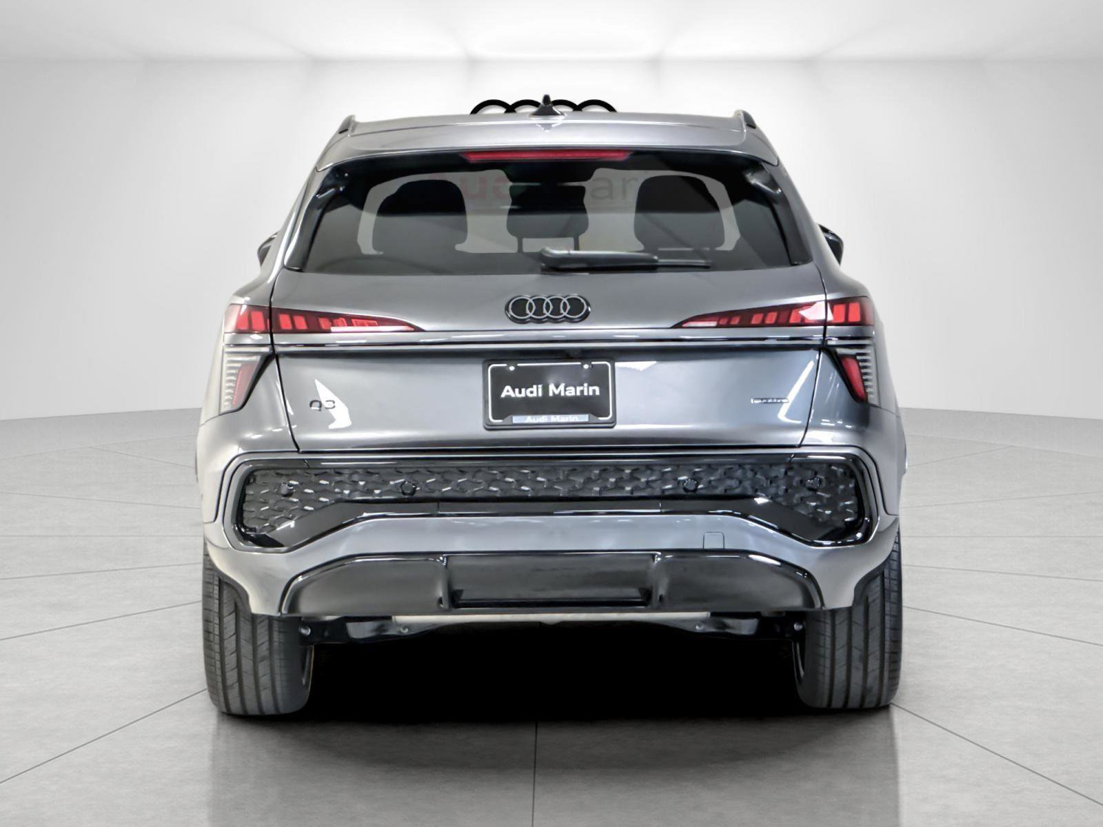 New 2026 Audi Q3 quattro 2.0T image 4