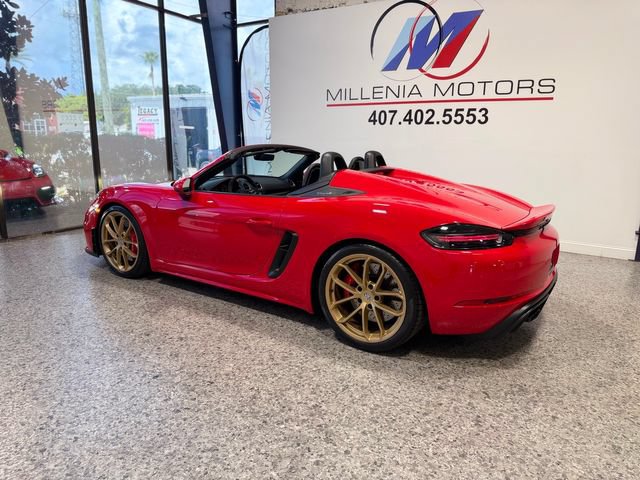 Used 2022 Porsche 718 Boxster Spyder RWD image 2