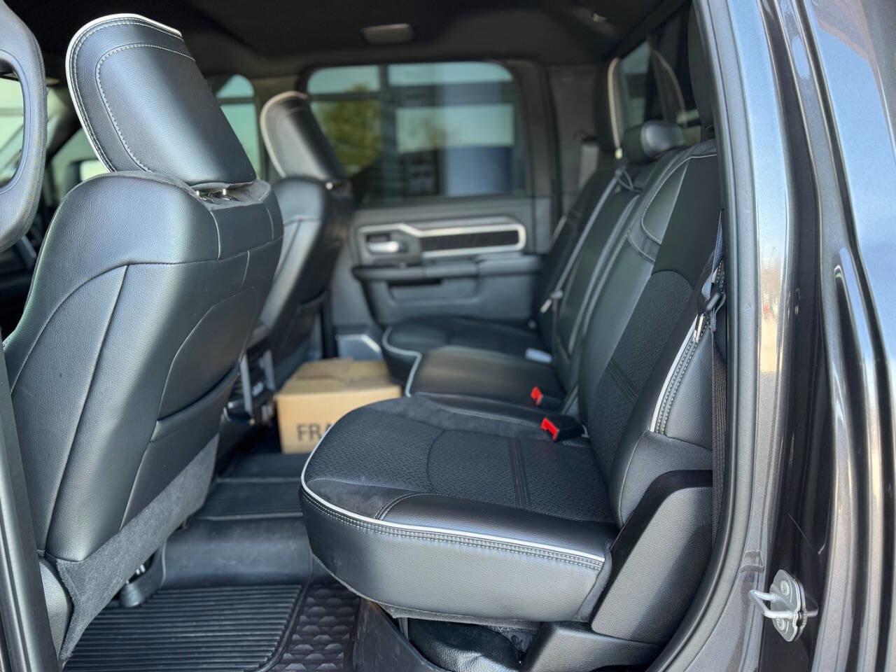 Used 2026 RAM 5500 4X4 4dr Crew Cab 173.4 in. WB w/ Laramie Trim Package image 15