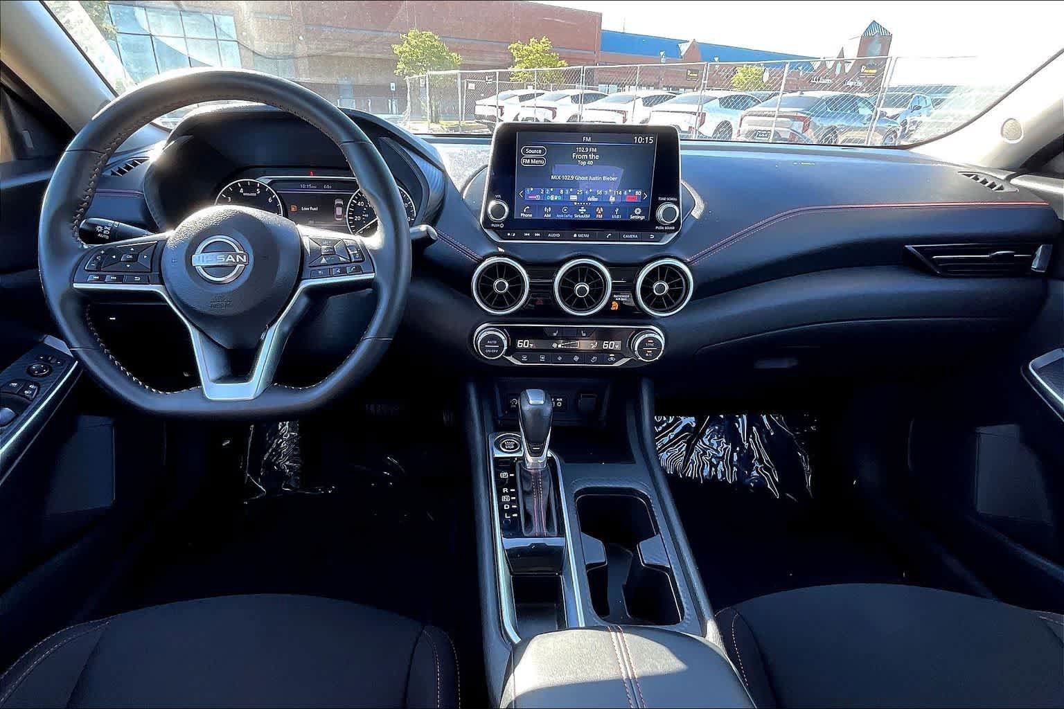 Used 2025 Nissan Sentra SR FWD image 10