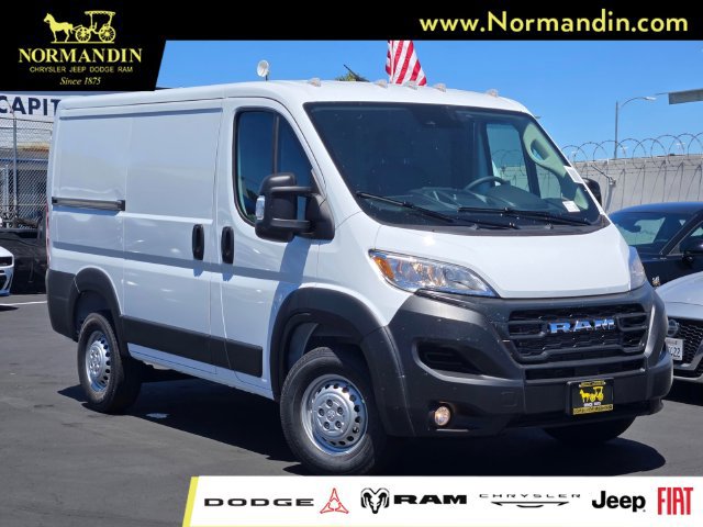 New 2026 RAM ProMaster 1500 w/ Convenience Group FWD image 1