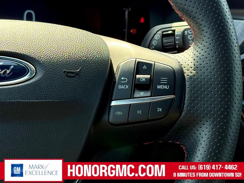 Used 2024 Ford Escape ST-Line image 29