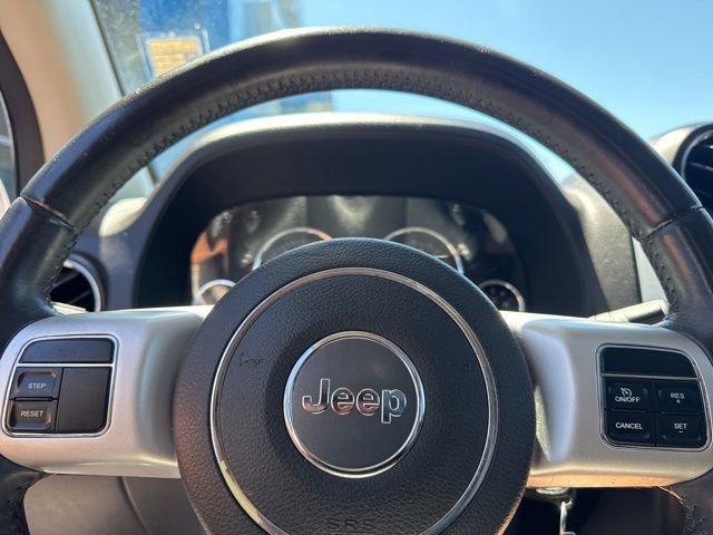 Used 2016 Jeep Compass High Altitude AWD/4WD image 20