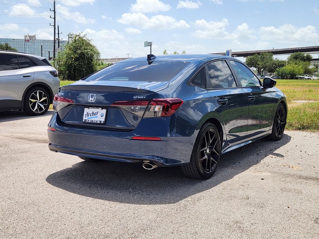 Used 2025 Honda Civic Sport image 3