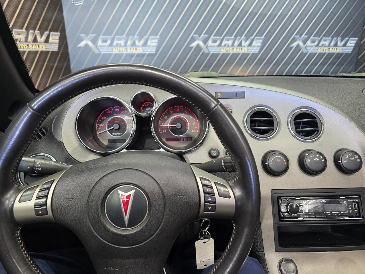Used 2007 Pontiac Solstice GXP image 21