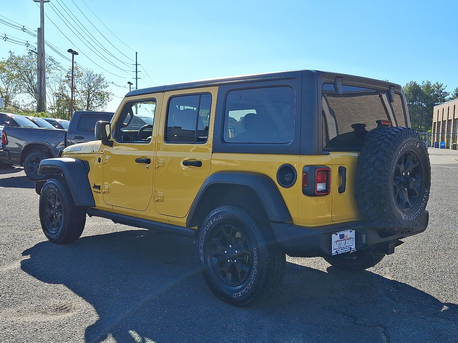 Used 2021 Jeep Wrangler Unlimited Willys image 5
