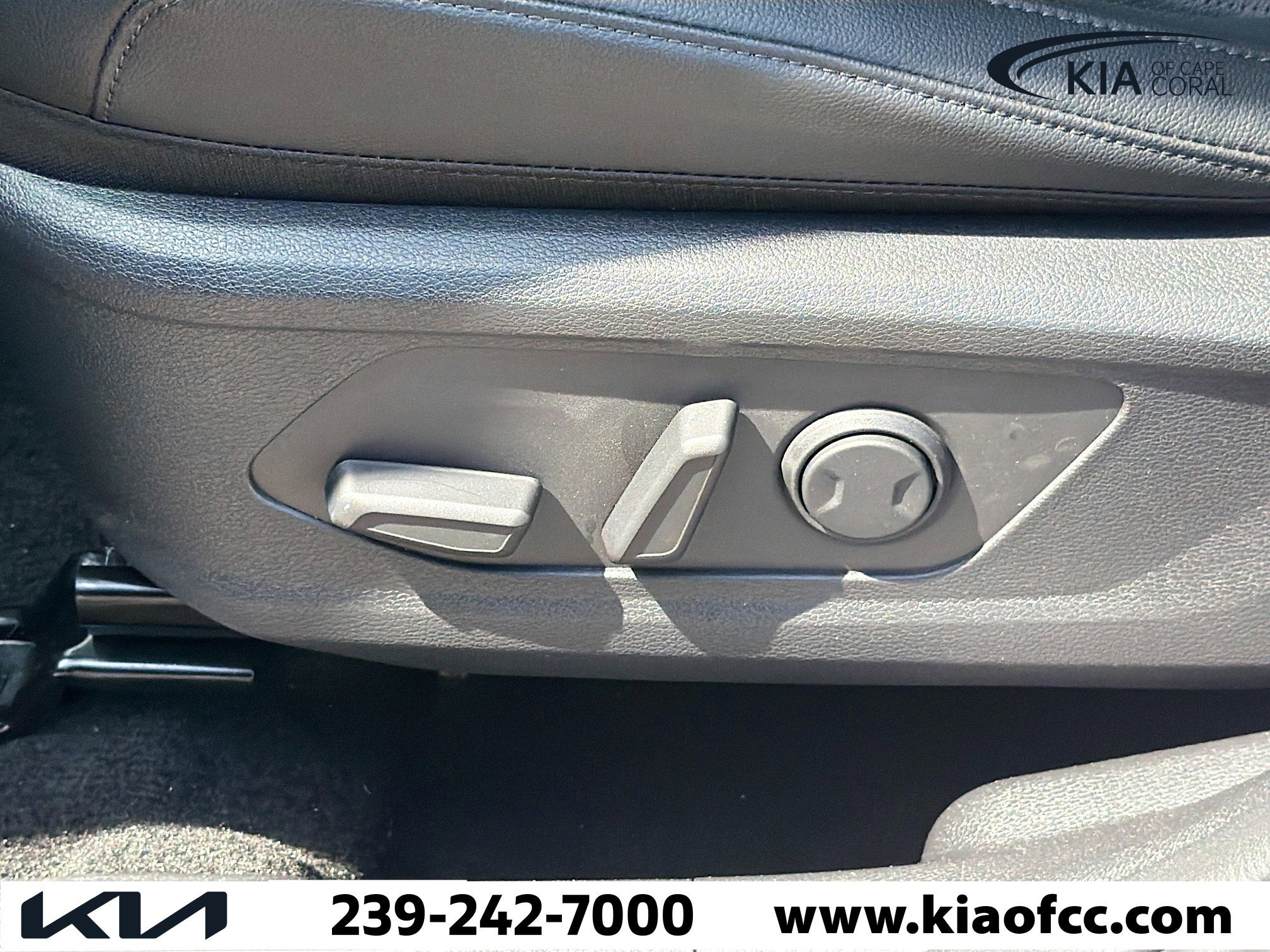 New 2026 Kia Sportage EX image 23