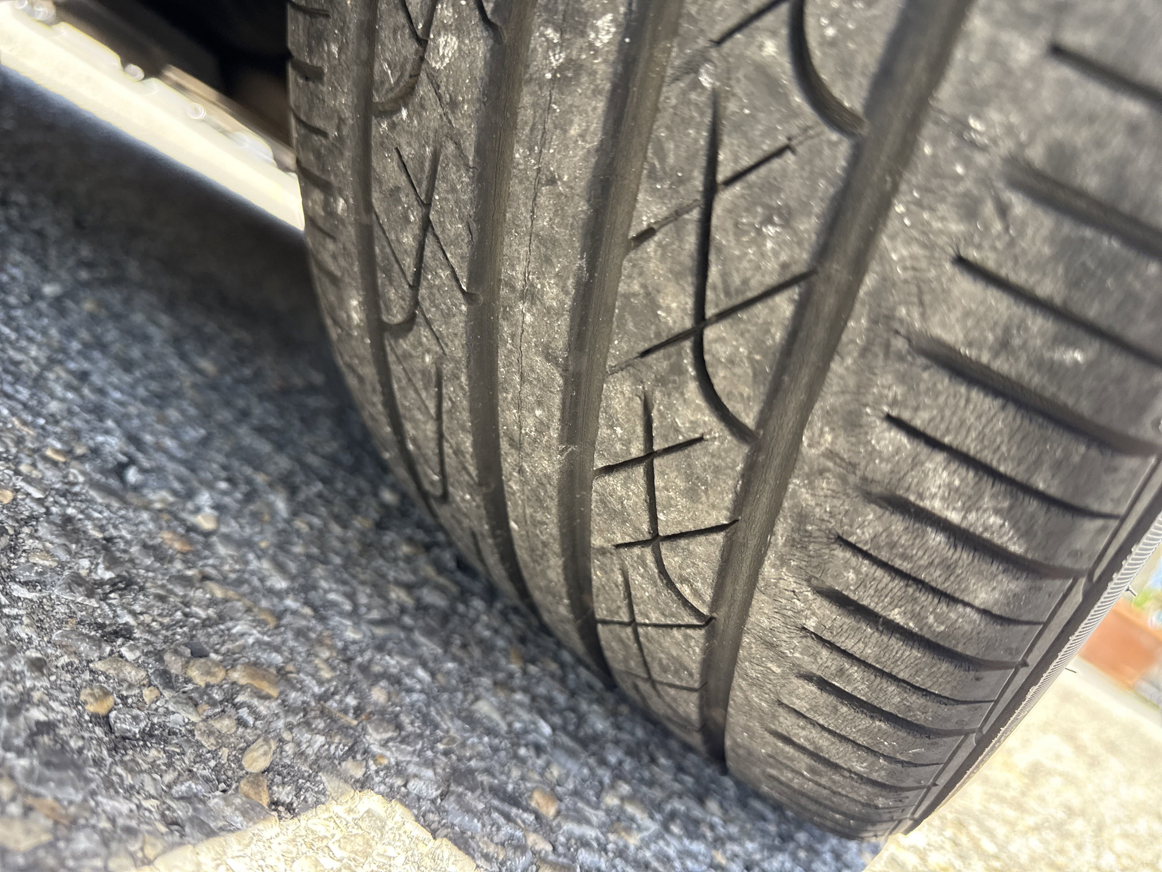 Used 2008 BMW Z4 3.0i w/ Premium Pkg image 28