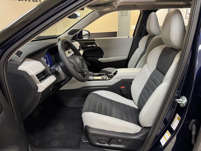 New 2026 Mitsubishi Outlander SE FWD image 8