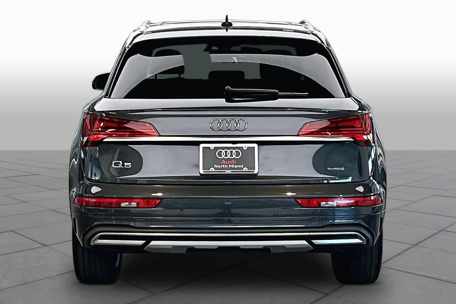 Used 2023 Audi Q5 2.0T Premium w/ Convenience Package AWD/4WD image 6