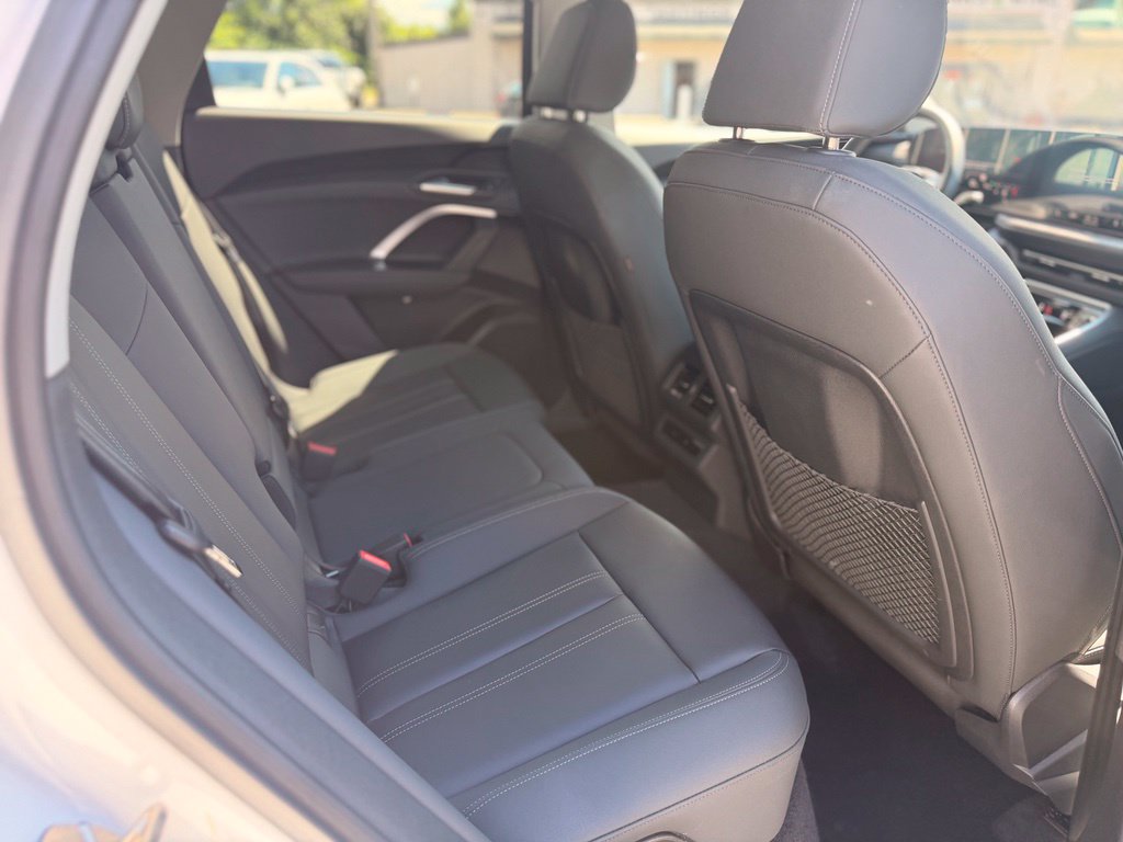 Certified 2025 Audi Q5 Premium w/ Convenience Package AWD/4WD image 17