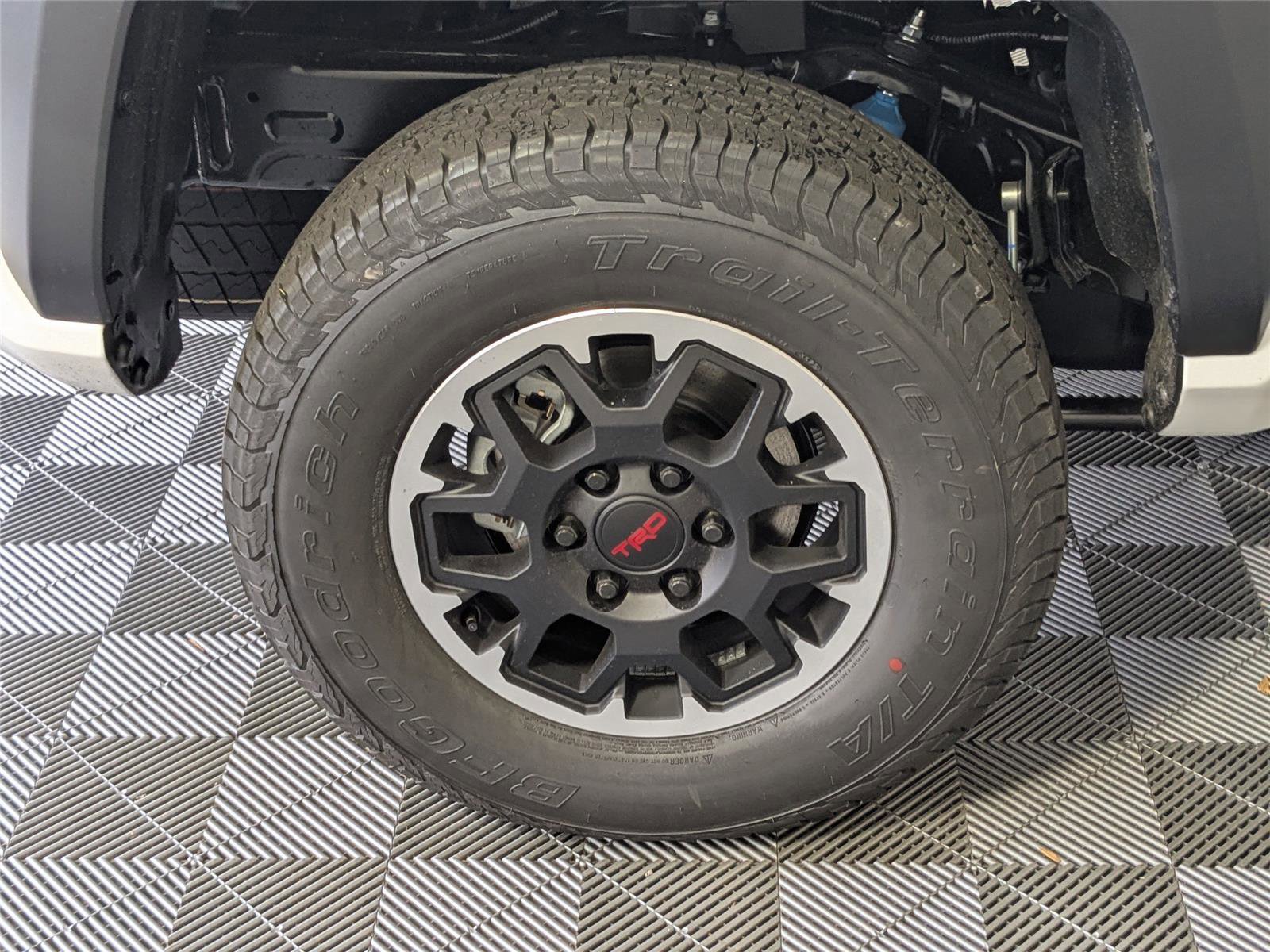 New 2025 Toyota Tacoma TRD Off-Road image 7