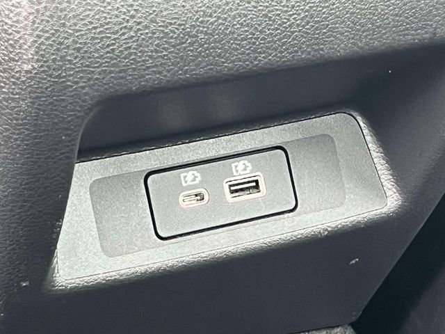 Used 2024 Nissan Altima 2.5 SR w/ SR Premium Package image 16