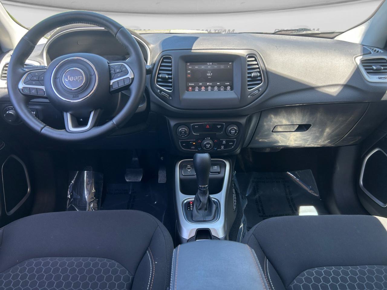 Used 2021 Jeep Compass Sport w/ Cold Weather Group FWD image 13