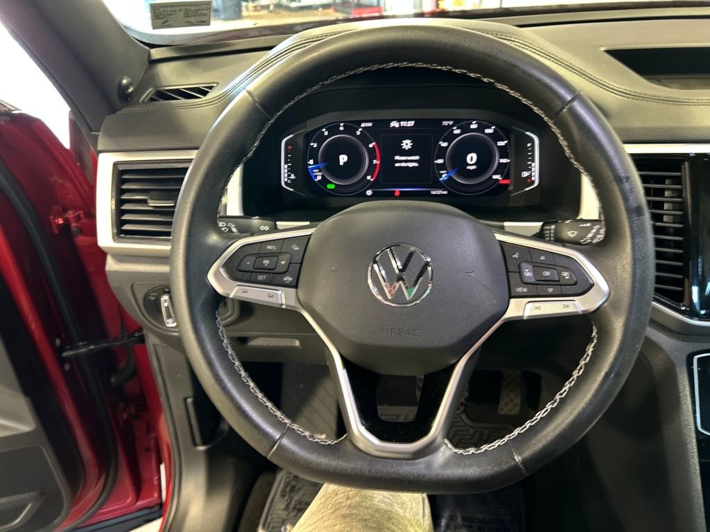 Used 2022 Volkswagen Atlas Cross Sport SE w/ Panoramic Sunroof Package image 24