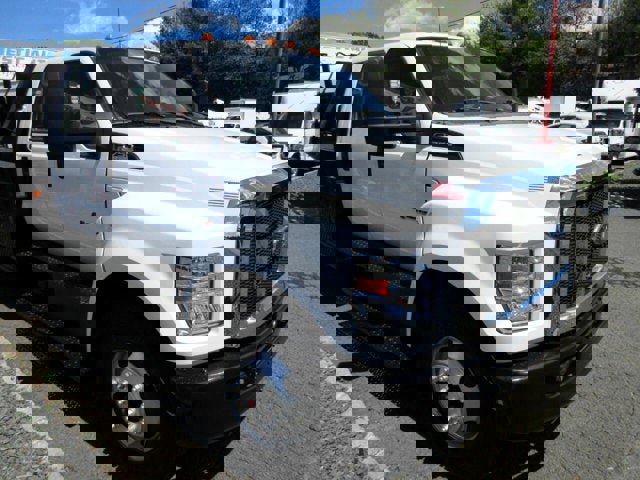 Used 2019 Ford F750 2WD Crew Cab Super Duty image 21