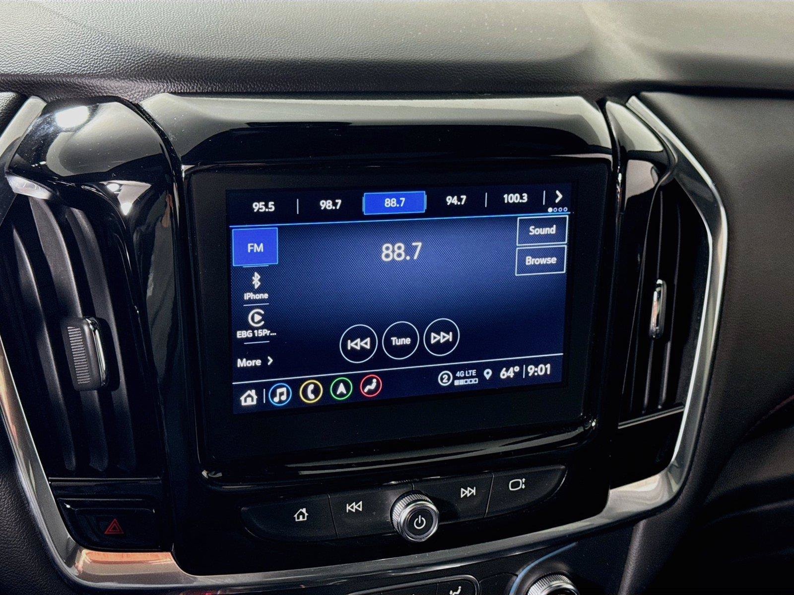 Used 2023 Chevrolet Traverse RS AWD/4WD image 9