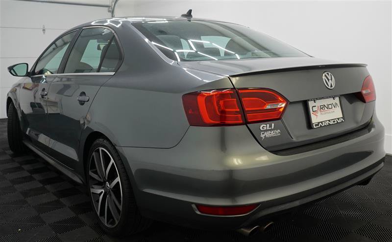 Used 2012 Volkswagen Jetta GLI FWD image 6