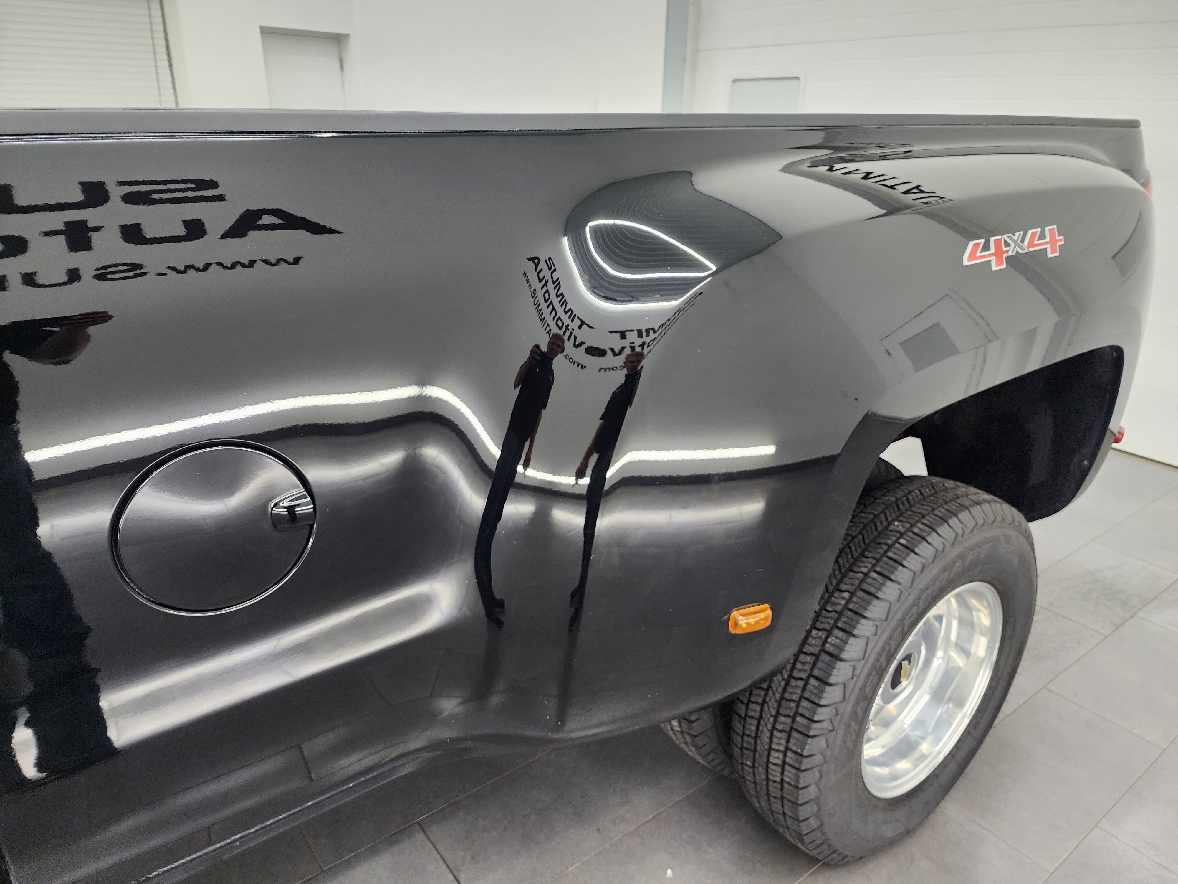 Used 2017 Chevrolet Silverado 3500 LTZ w/ Duramax Plus Package AWD/4WD image 32