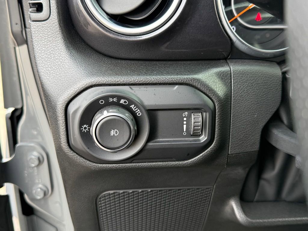 Used 2023 Jeep Wrangler Rubicon 392 w/ Xtreme Recon 35" Tire Package image 28