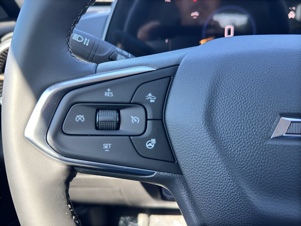 New 2026 Chevrolet Trax ACTIV w/ Driver Confidence Package FWD image 24