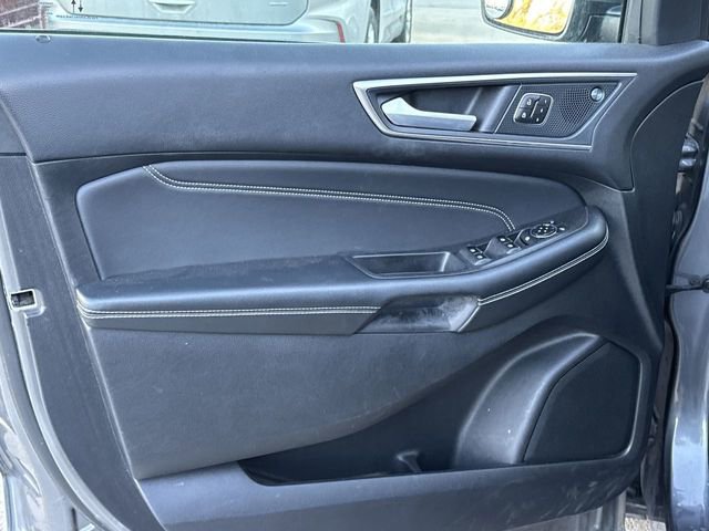 Used 2024 Ford Edge Titanium image 22