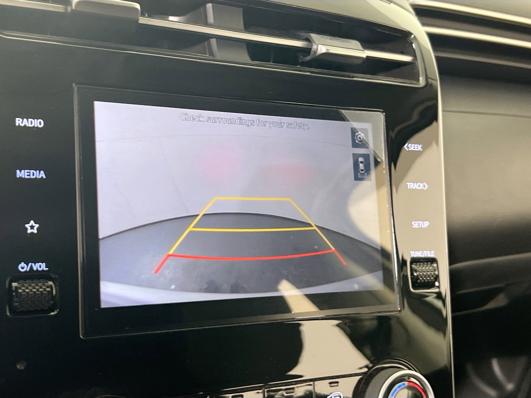 Used 2022 Hyundai Tucson SEL w/ Cargo Package AWD/4WD image 13