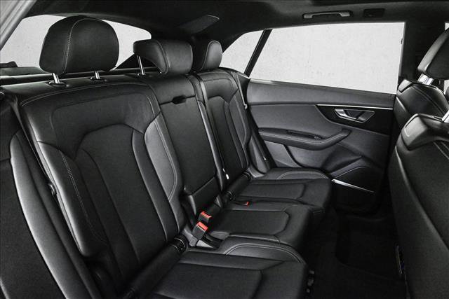 Certified 2025 Audi Q8 Prestige image 21