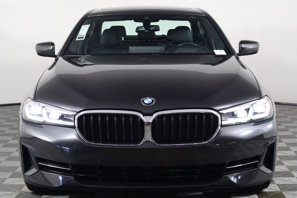 Used 2023 BMW 540i 540i w/ Premium Package image 2