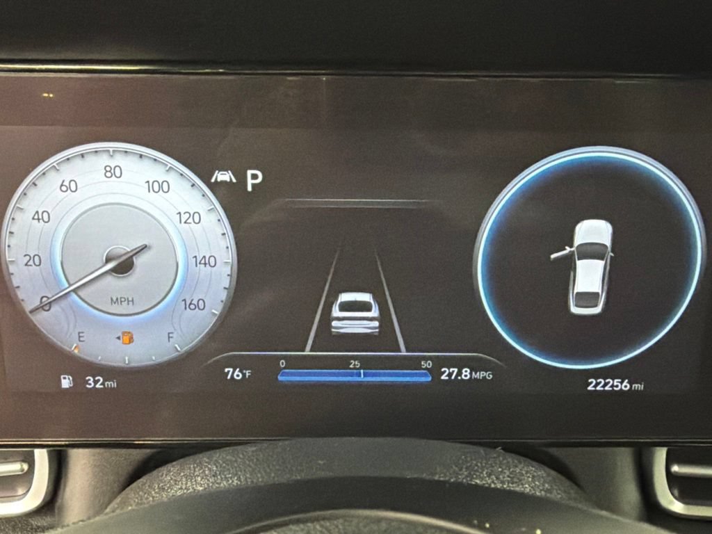Used 2023 Hyundai Elantra SEL w/ Convenience Package FWD image 27
