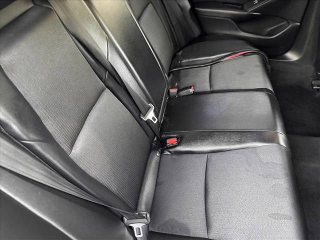 Used 2018 Honda Accord Sport image 18