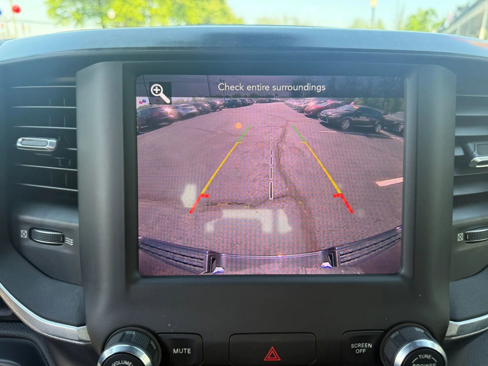 Used 2019 RAM 1500 Big Horn AWD/4WD image 29