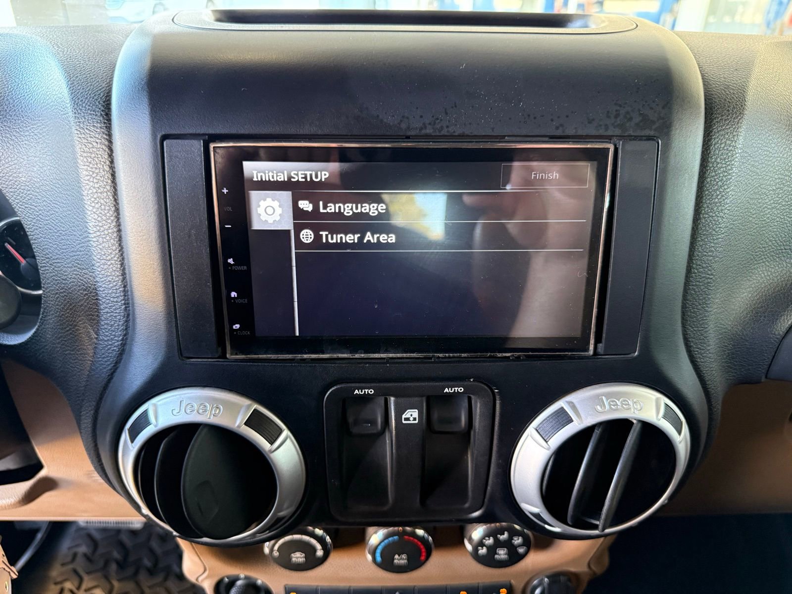 Used 2011 Jeep Wrangler Rubicon w/ PWR Convenience Group image 22