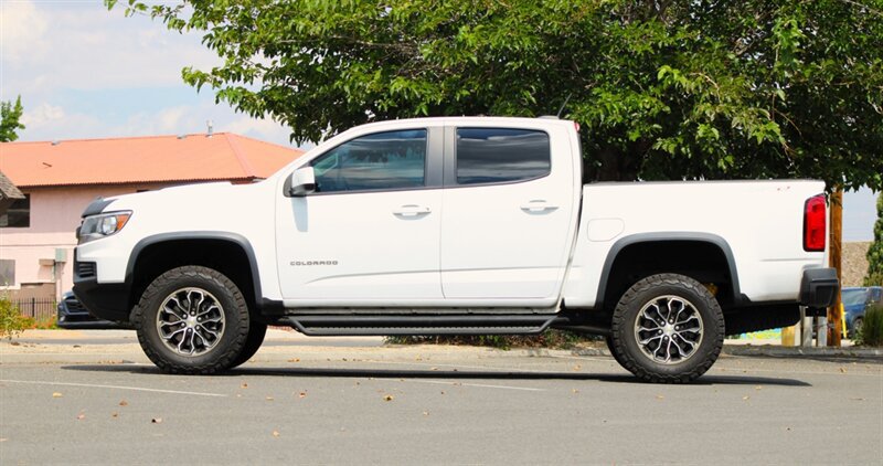 Used 2022 Chevrolet Colorado ZR2 AWD/4WD image 9