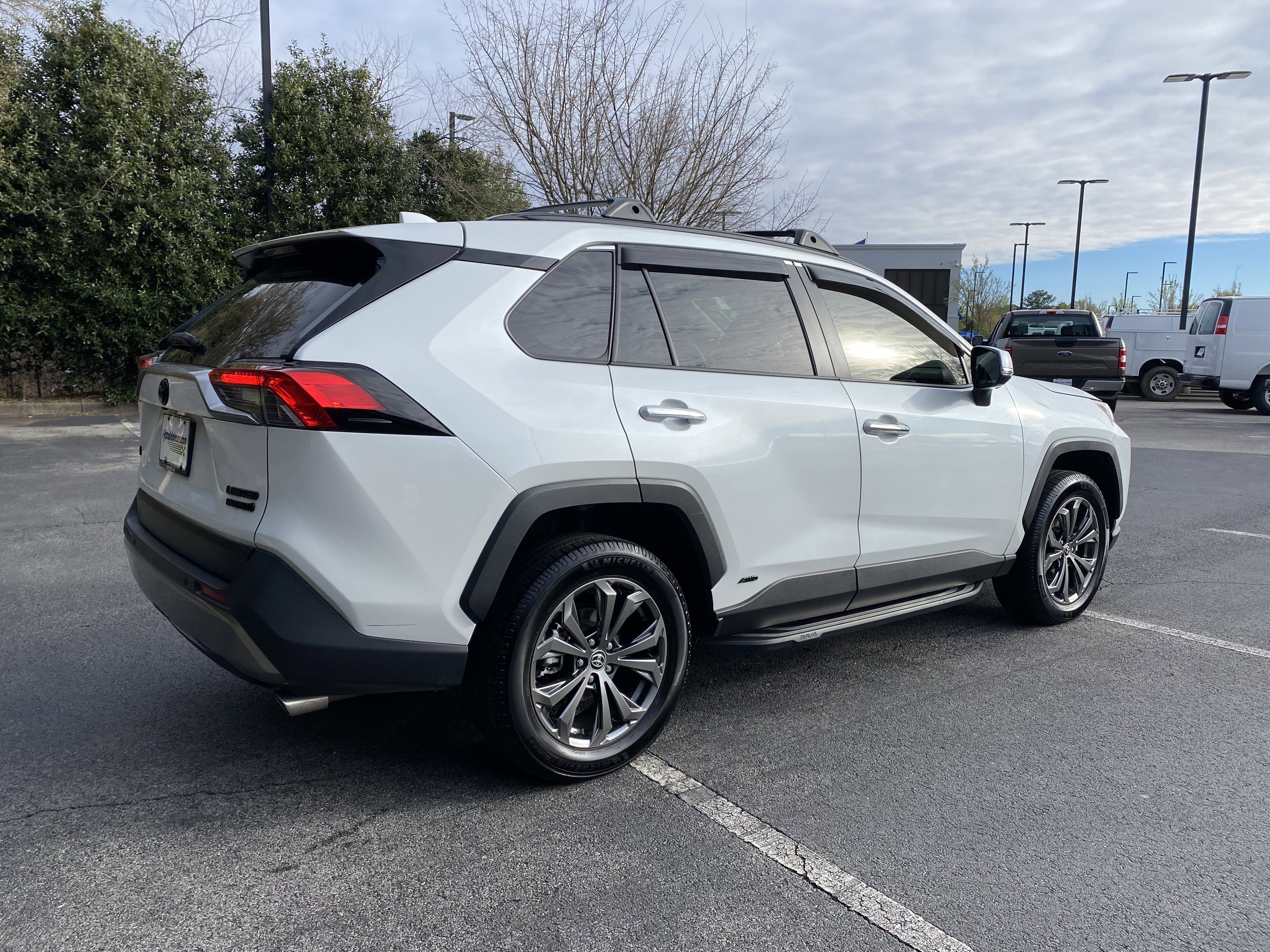 Used 2024 Toyota RAV4 Limited w/ Advanced Technology Package image 9