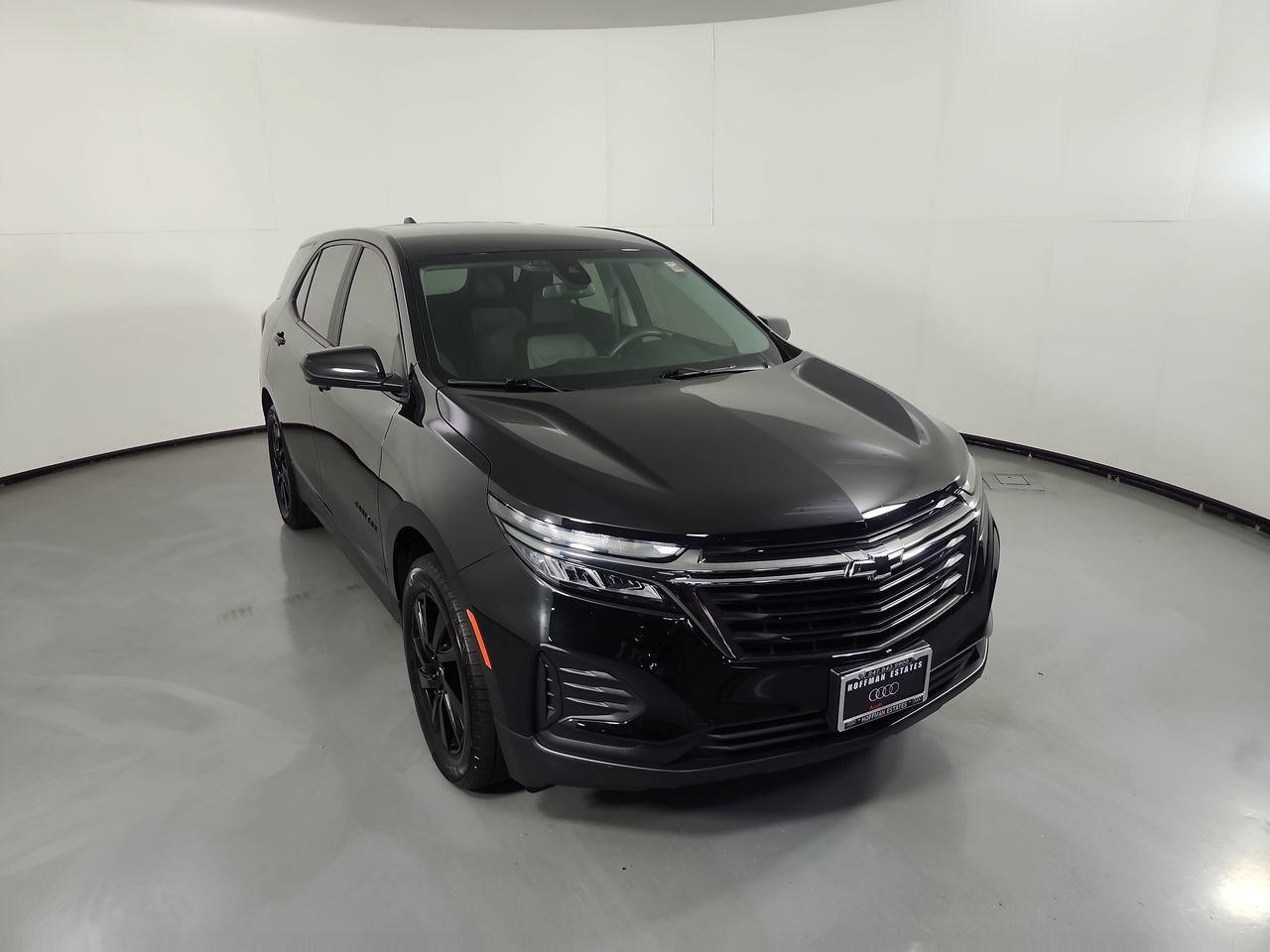 Used 2023 Chevrolet Equinox LS w/ LS Convenience Package AWD/4WD image 5