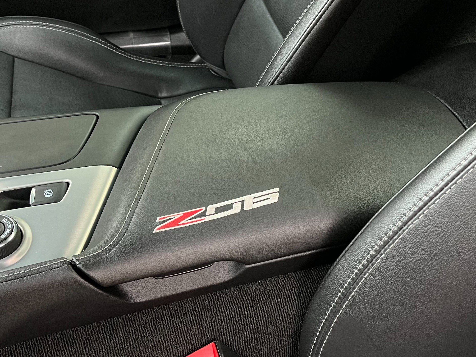 Used 2017 Chevrolet Corvette Z06 image 21
