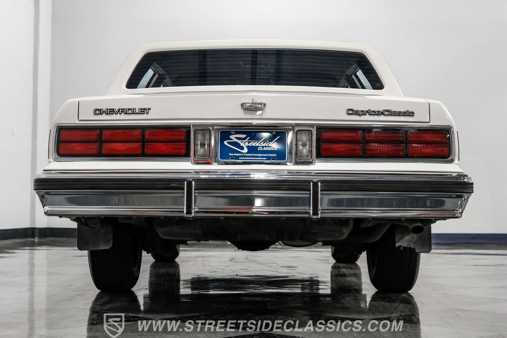 Used 1987 Chevrolet Caprice Classic Brougham RWD image 32
