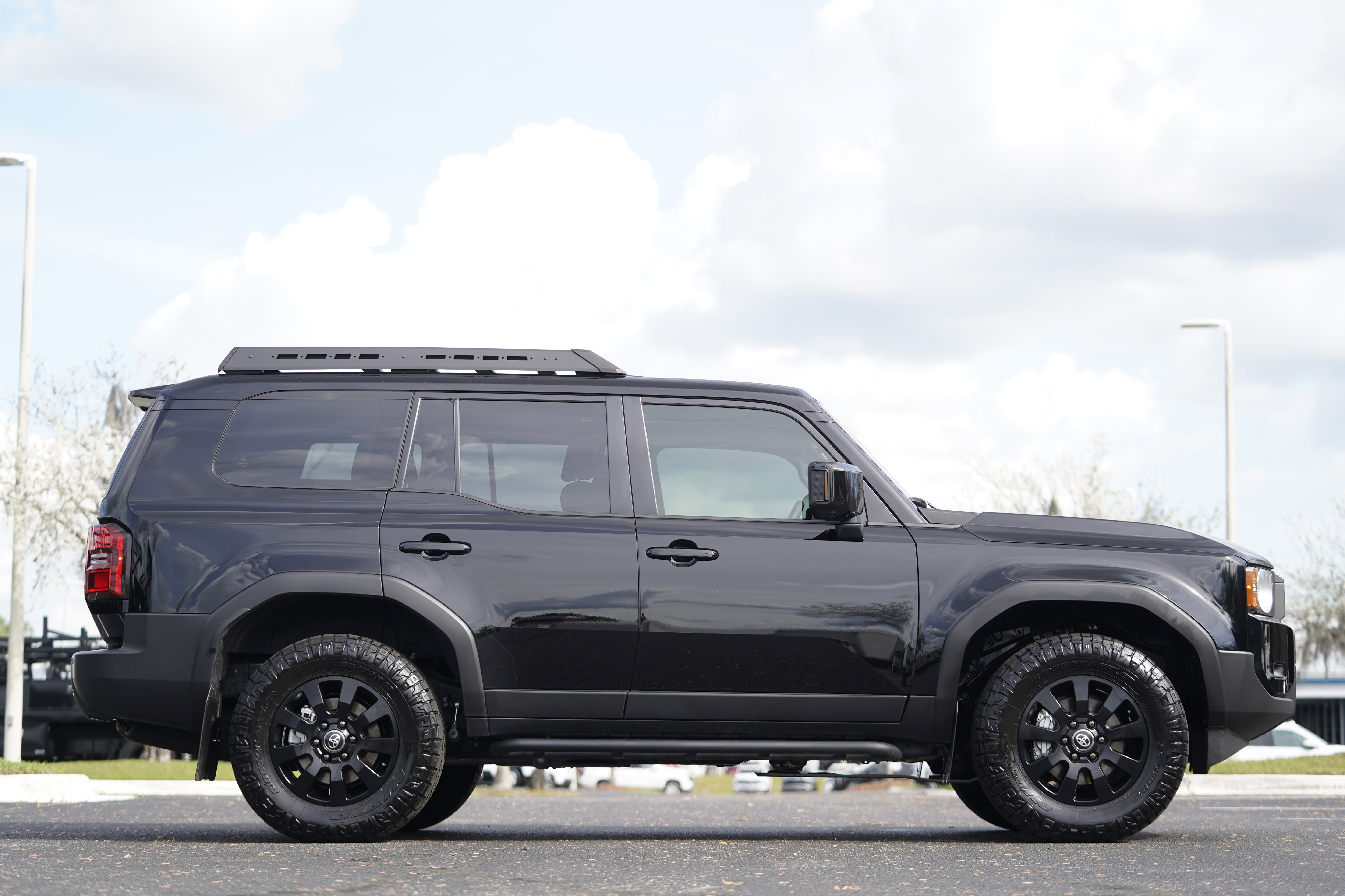 Used 2024 Toyota Land Cruiser image 7