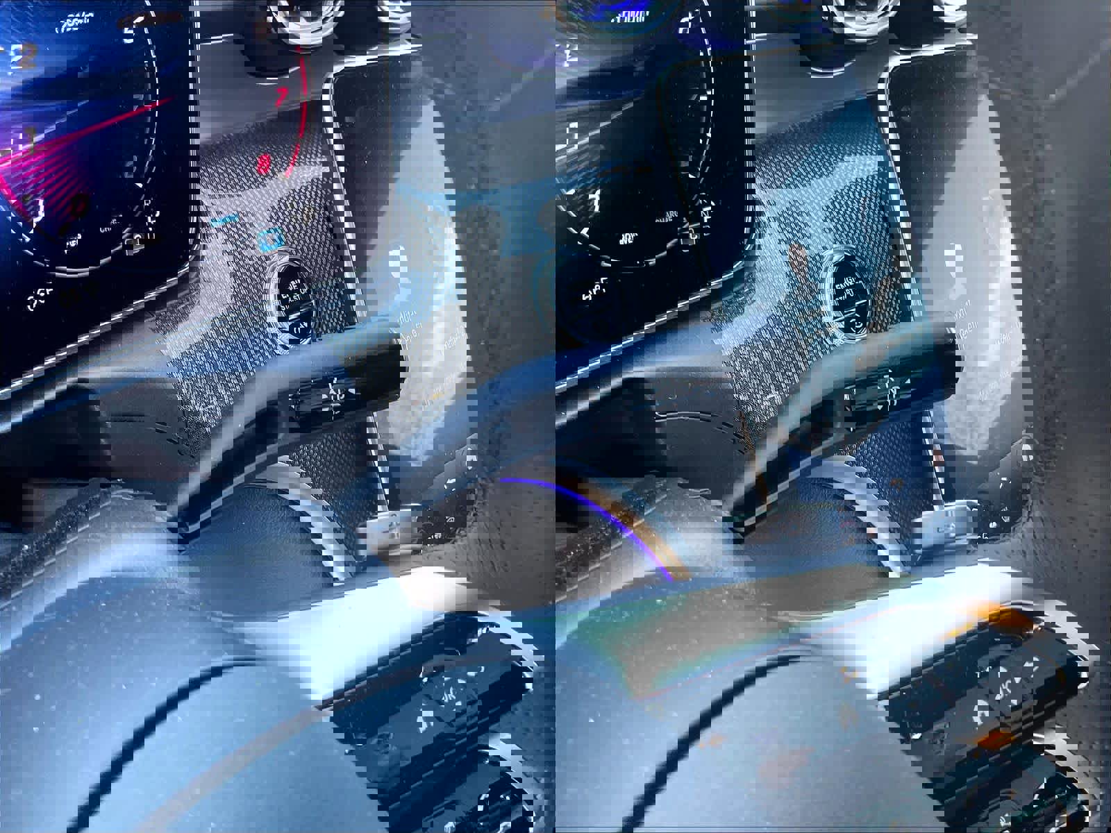 Used 2024 Mercedes-Benz CLE 300 4MATIC Coupe image 19