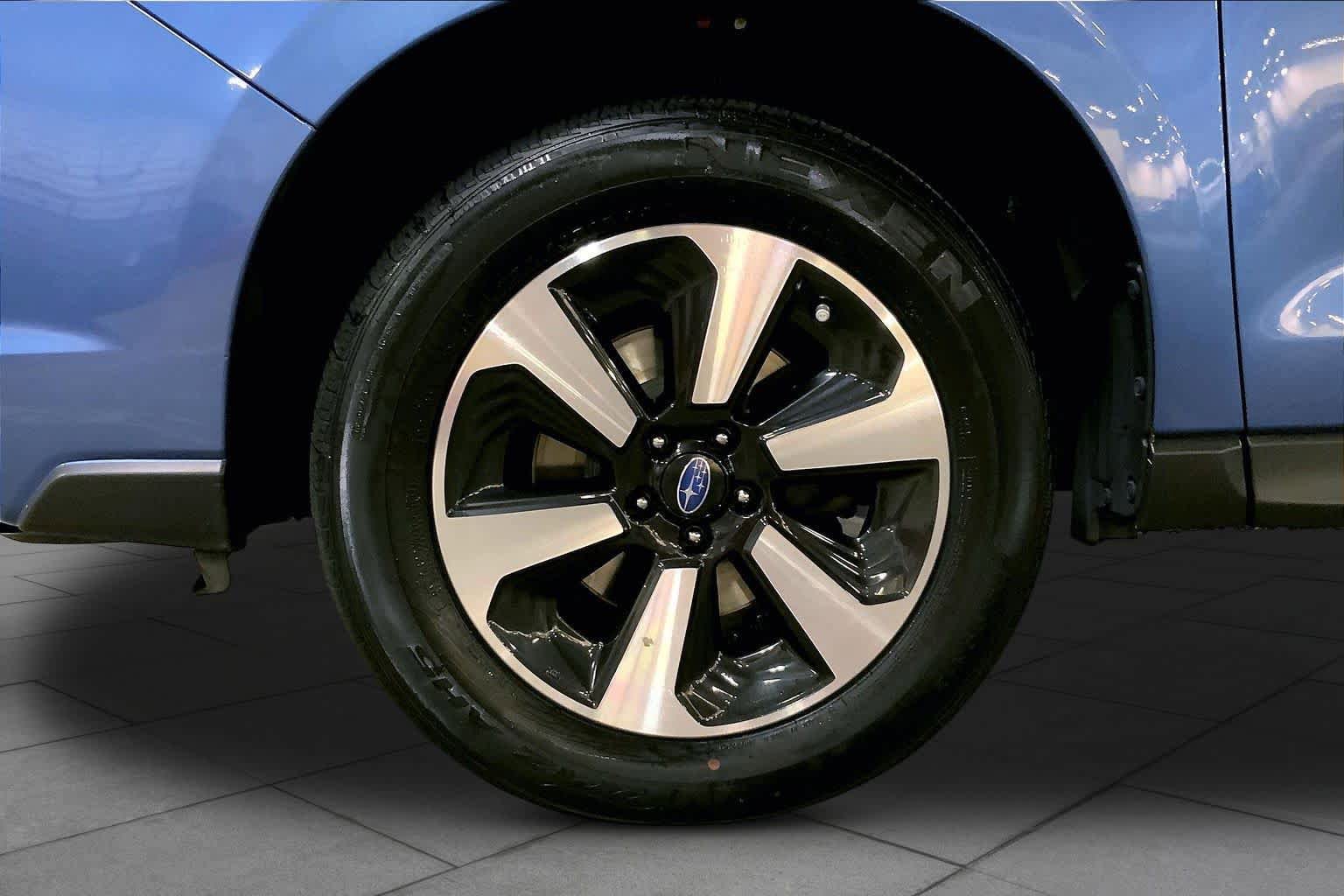 Used 2017 Subaru Forester 2.5i w/ Alloy Wheel Package AWD/4WD image 11